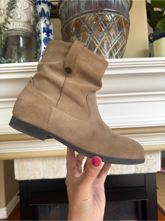Birkenstock Shoes - Birkenstock Sarnia Taupe Suede Slouchy Ankle Boots Size 40 US 9-9.5